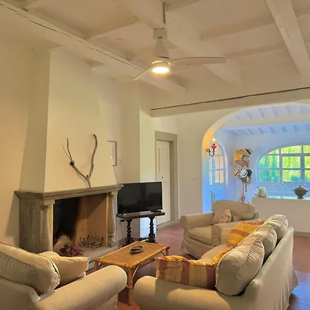 Tatil Evi Casa Belvedere - Private Garden, 6pax Bolgheri